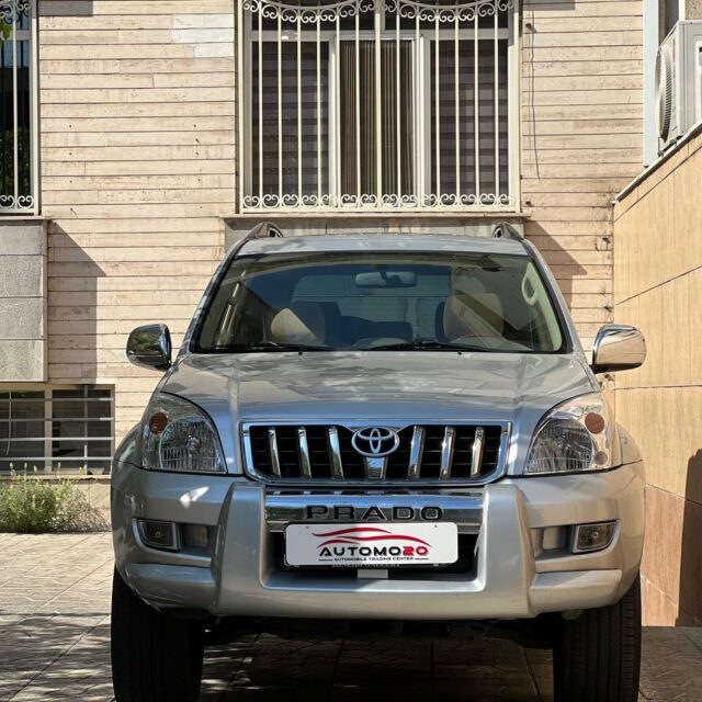 تویوتا پرادو مدل 2008 دو در سفید