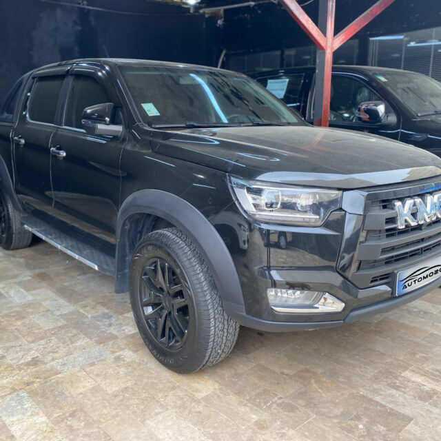 کی ام سی T8 مدل 1402 مشکی